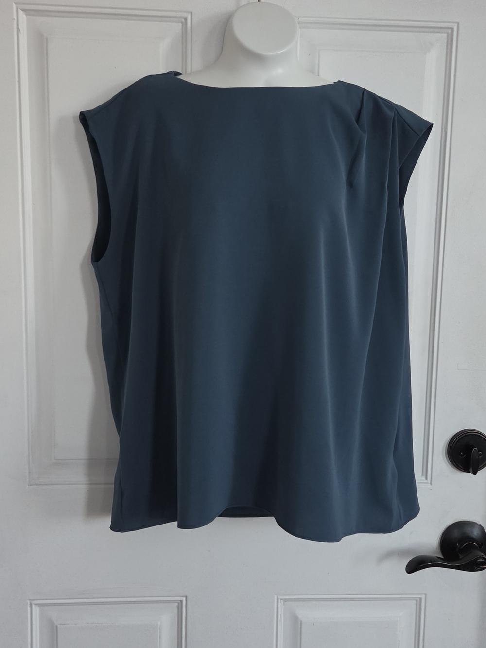 Expressions Contemporary Sleeveless Boatneck Top - Teal ( T105)